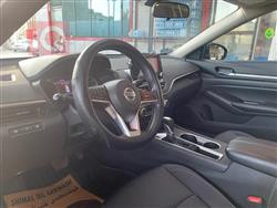 نيسان ألتيما